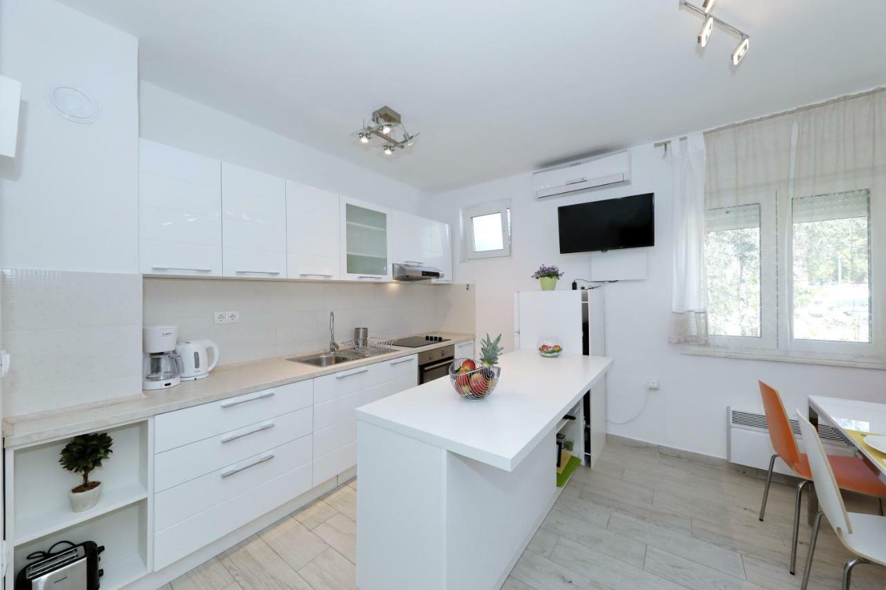 Apriori Apartments - Free Parking Zadar Zewnętrze zdjęcie