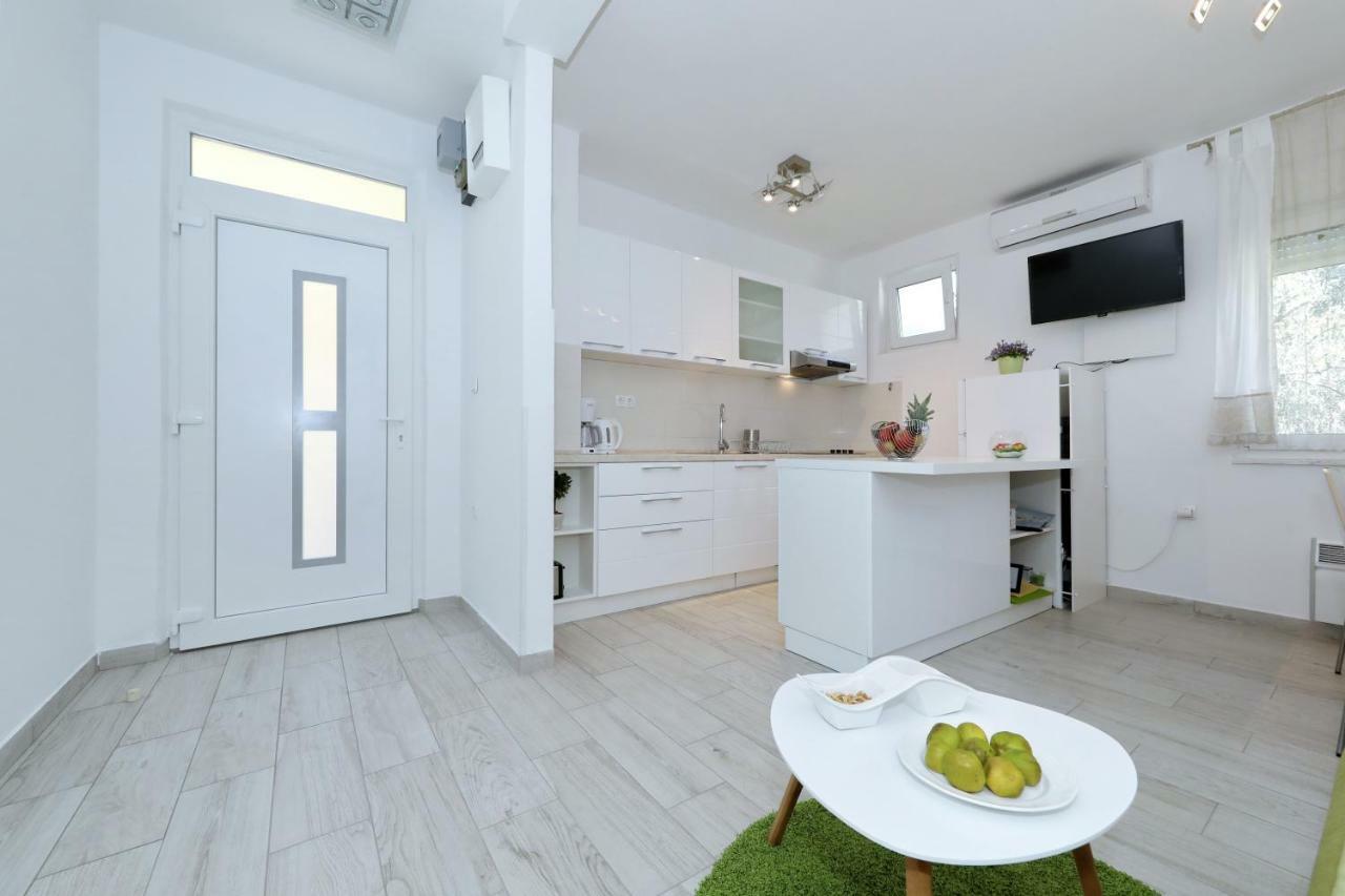 Apriori Apartments - Free Parking Zadar Zewnętrze zdjęcie